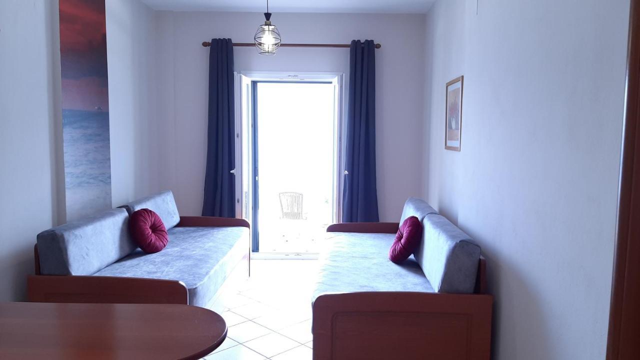 Blue Bay Apartments Sívota Eksteriør bilde
