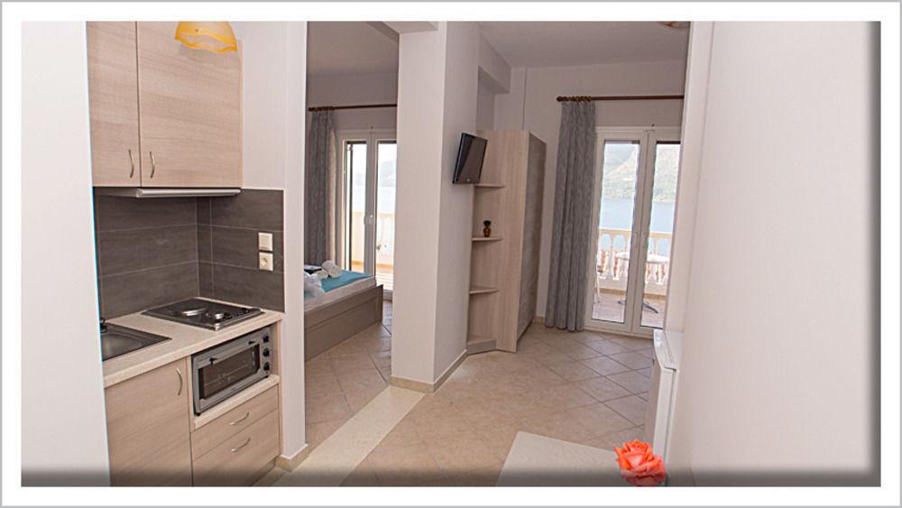 Blue Bay Apartments Sívota Eksteriør bilde